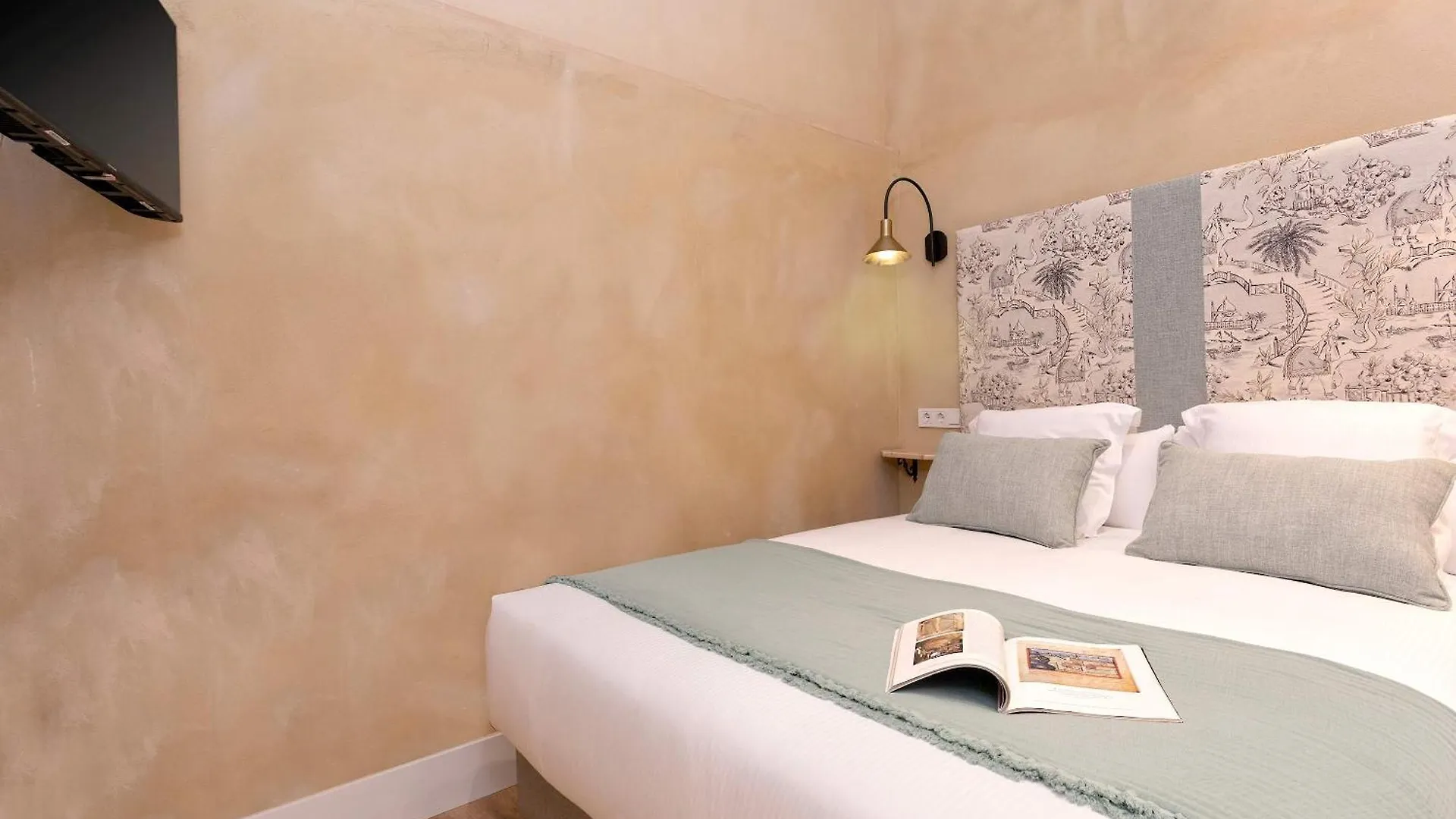 Apartment Genteel Home Rodrigo Caro Seville Spain