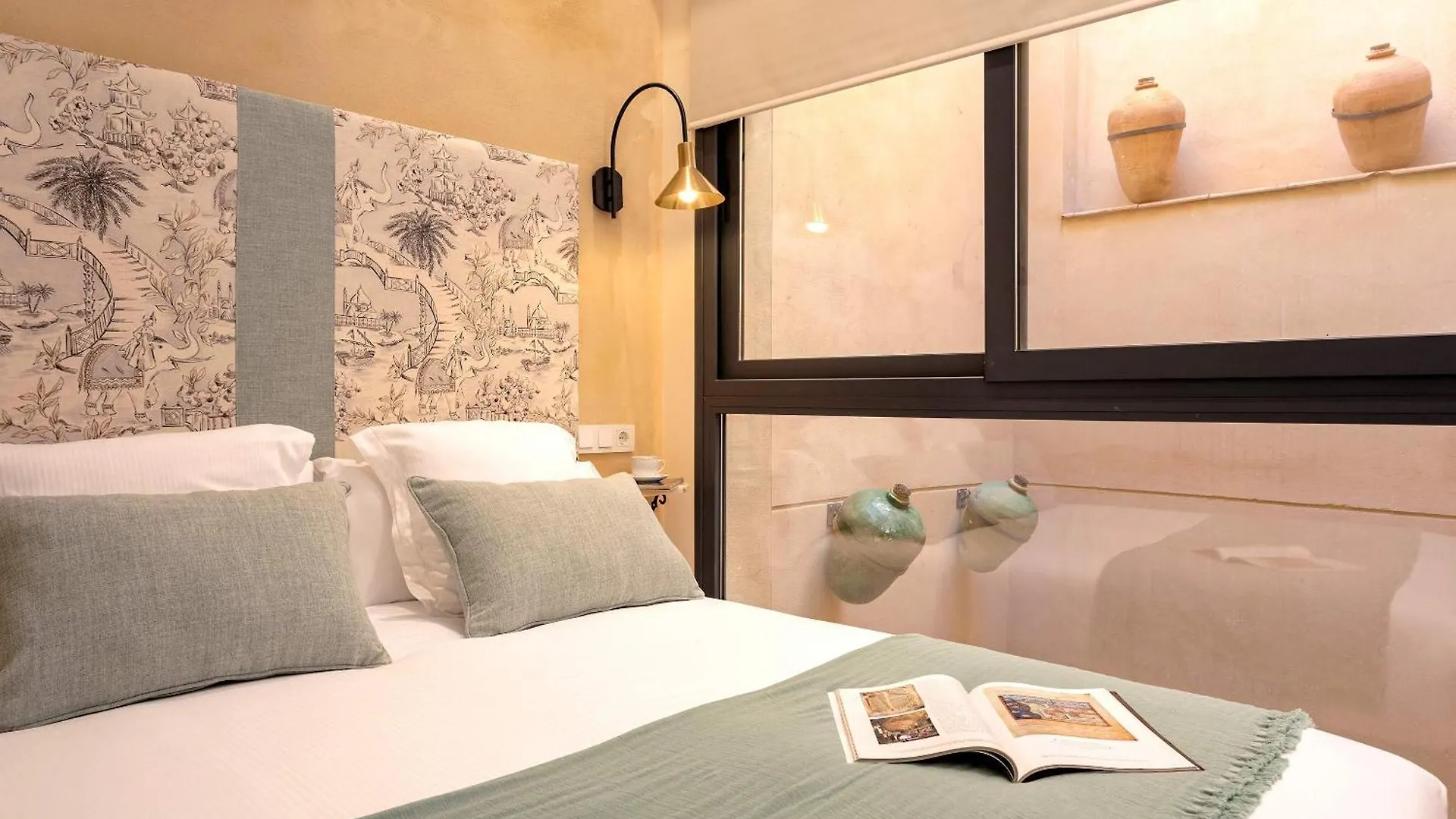 Apartment Genteel Home Rodrigo Caro Seville Spain