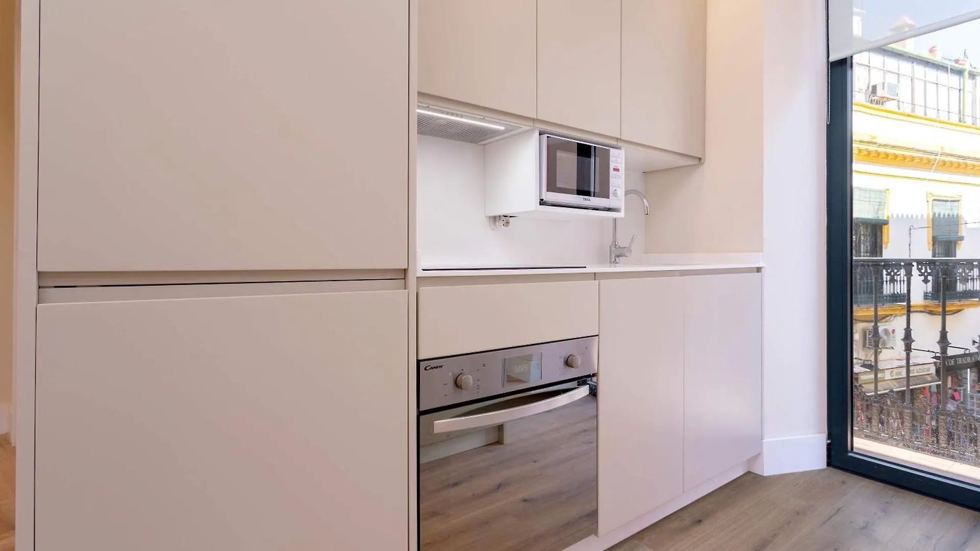 Genteel Home Rodrigo Caro Seville Apartment